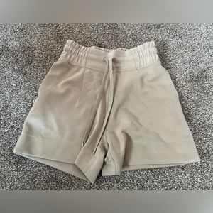 Lululemon Soft Ambitions Short